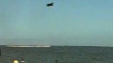 Пилот истребителя ВВС Дании катапультировался до падения самолета в море