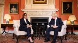 Дошла очередь до Джонсона: британский премьер принял в Лондоне Тихановскую
