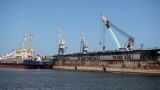 Астраханский порт готов принимать грузы из стран ЦА, которые пойдут мимо Казахстана