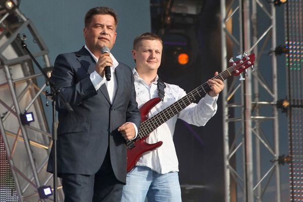 Скончался бас-гитарист «Любэ» Павел Усанов