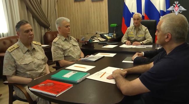 Неудобные вопросы: Почему ракеты для морских целей не используются по назначению?