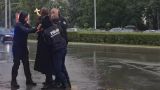 Болгарский священник предал анафеме Зеленского на улицах Софии — видео