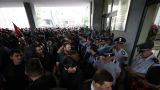 МИД Армении попал в «блокаду»: оппозиция воспротивилась договорëнностям Пашиняна