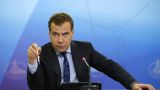 Медведев: Технологических нарушений в ЖКХ стало меньше, но растут долги