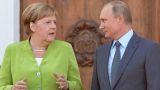 Путин и Меркель в июле могут принять участие в «Петербургском диалоге»