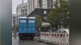 Власть в нужде: Правительство перешло на биотуалеты, Рада — на техническую воду