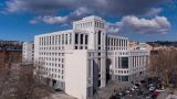 Кабмин Армении сдержит отток дипломатов премиальным фондом в полмиллиона долларов