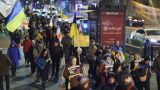 Грузинские оппозиционеры поддержали Украину небольшим маршем