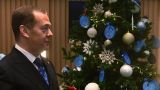 «Елка желаний»: Дмитрий Медведев осуществит мечту 14-летней Татьяны из Донецка