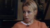 Стыдно и неловко: сбежавшая из России актриса нашла работу в такси в Париже