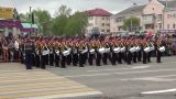 Суворовцы из Лаоса споют «Катюшу» с солисткой Приморской сцены Мариинки