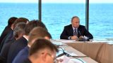 Путин поручил Генпрокуратуре разобраться с загрязнением Байкала