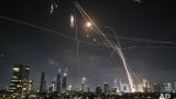 Иранские ракеты долетели до Израиля — взрывы в Тель-Авиве и Хайфе