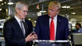 Глава Apple пообещал Трампу перевести часть производства в США