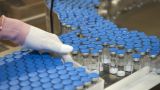 Производство вакцин сделало миллиардерами девять человек — Euronews