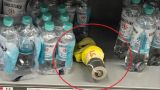 Муляж бомбы со зловещей аббревиатурой вызвал панику в немецком супермаркете