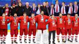 Олимпийские чемпионы спели гимн России