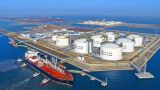 Европа добралась за СПГ до самого Китая: газ увозят прямо с терминала
