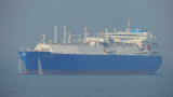 Не найдя покупателя в Европе, танкер с российским СПГ ушел в Азию