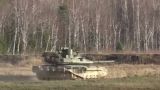Обнародованы кадры полевых испытаний новейшего российского танка Т-90МС