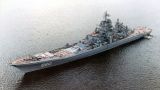 Крейсер «Петр Великий» вошел в Финский залив для участия в параде ВМФ