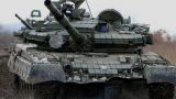 Морпехи Тихоокеанского флота России получили модернизированные танки Т-80БВ