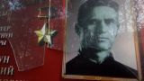 В Бишкеке вандалы осквернили стенд с фотографиями киргизских героев Советского Союза