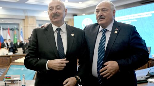 Politico: Белоруссия поставляла Азербайджану передовое вооружение