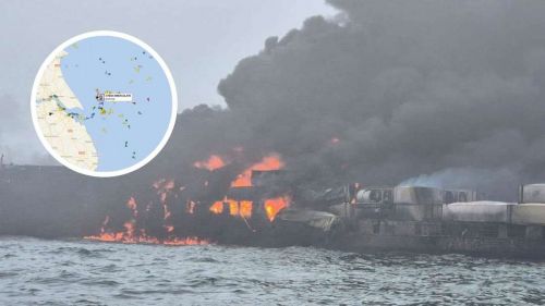 Ships collided in the North Sea, a tanker is on fire