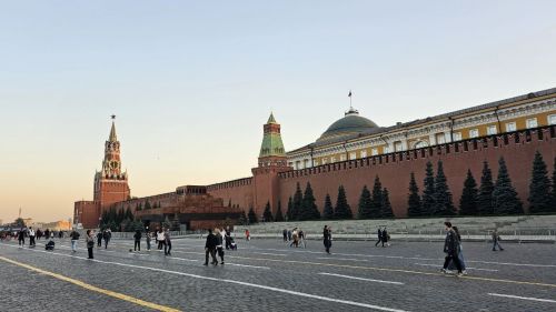 An explosion in a Moscow cafe injured 20 people