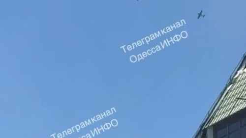 Над жилыми домами Одессы устроили погоню: самолет — за «Геранью»