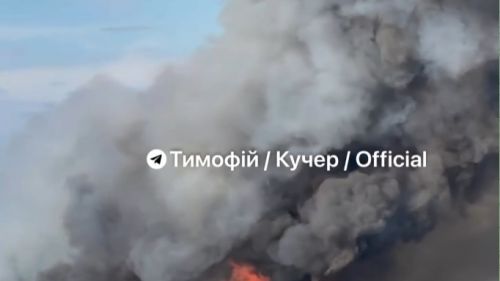 "Parcels" have covered the warehouses of a logistics company in Dnepropetrovsk, a fire is raging