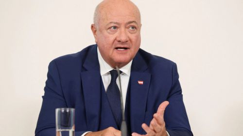 Канцлер Австрии поставил Украину в очередь