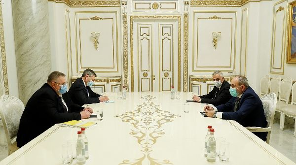 Российский вице-премьер охватил Баку и Ереван повесткой разблокирования коммуникаций