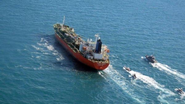 Иран освободил южнокорейский танкер и его капитана: дело о $ 7 млрд 1 1b6f79f981662a0de75097efb121b Иран освободил южнокорейский танкер и его капитана: дело о $ 7 млрд