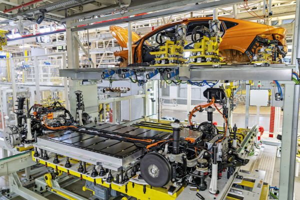 Czech Republic Car Production Soars 14.8% in 2023, Close to Pre-Pandemic Levels